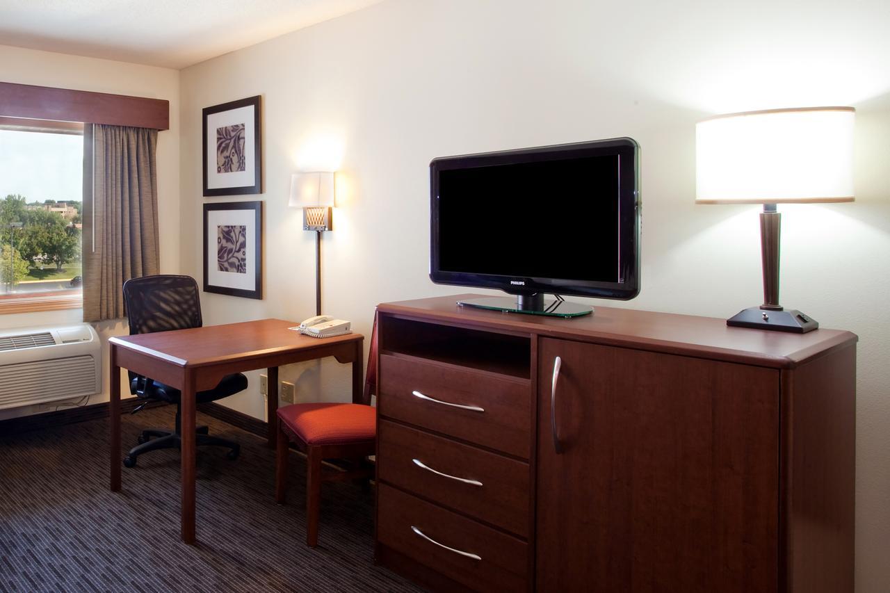 Americinn By Wyndham Dewitt Luaran gambar